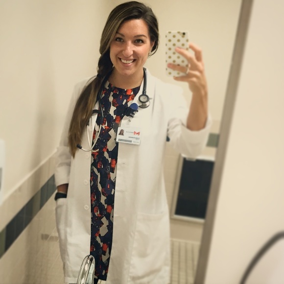 Meet your Posher, Evey - Picture 3 of 4